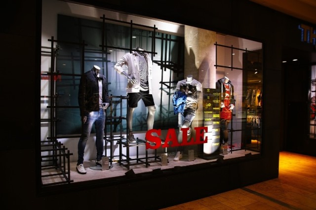 Window display ideas to boost your store s sales